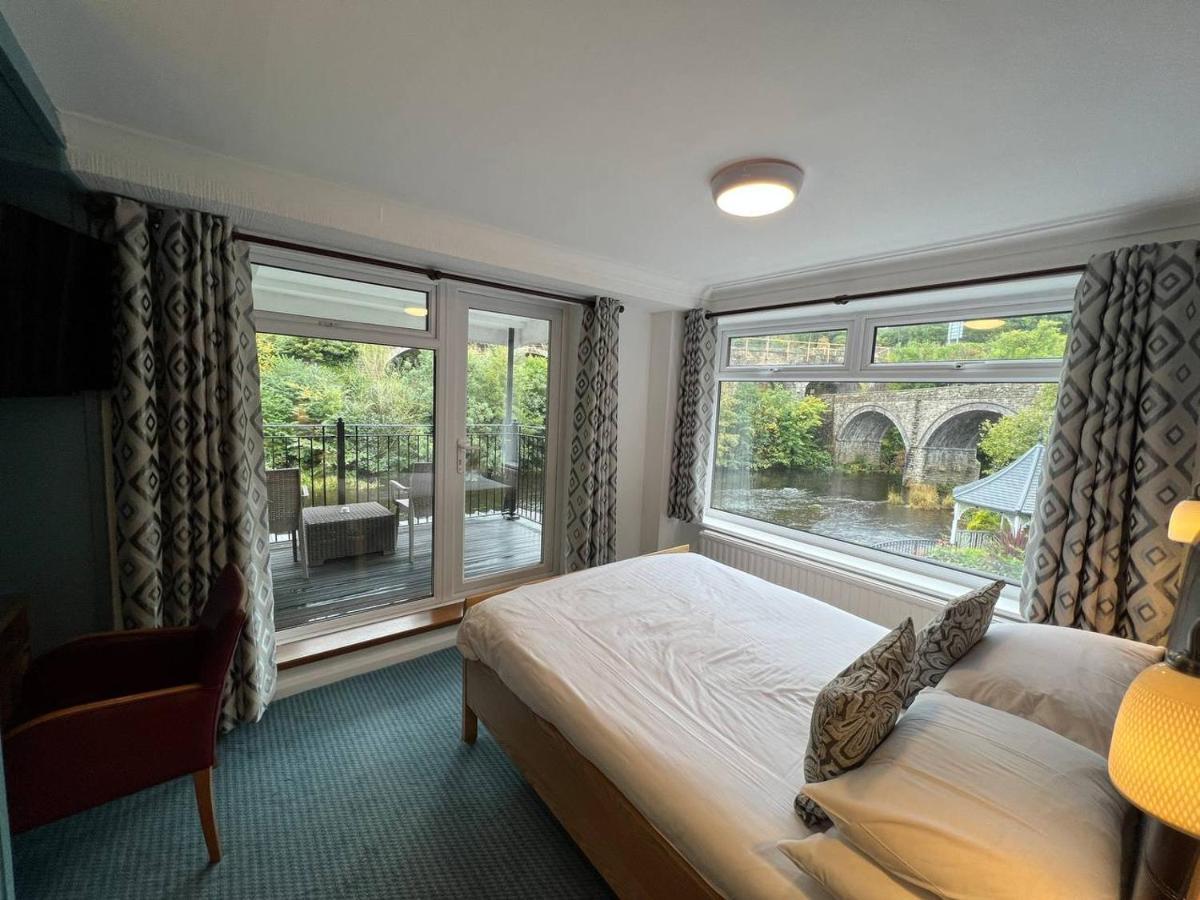 The Chainbridge 3* Llangollen
