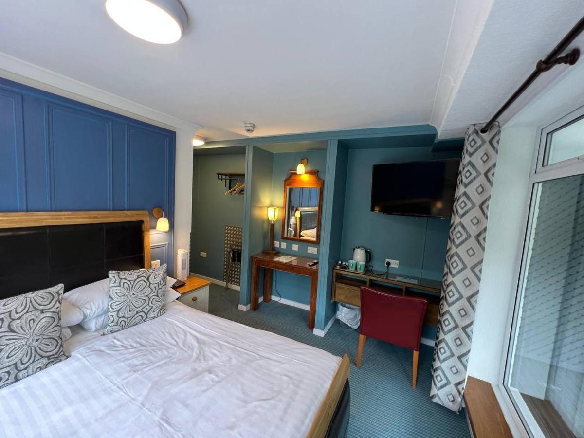 The Chainbridge Hotel